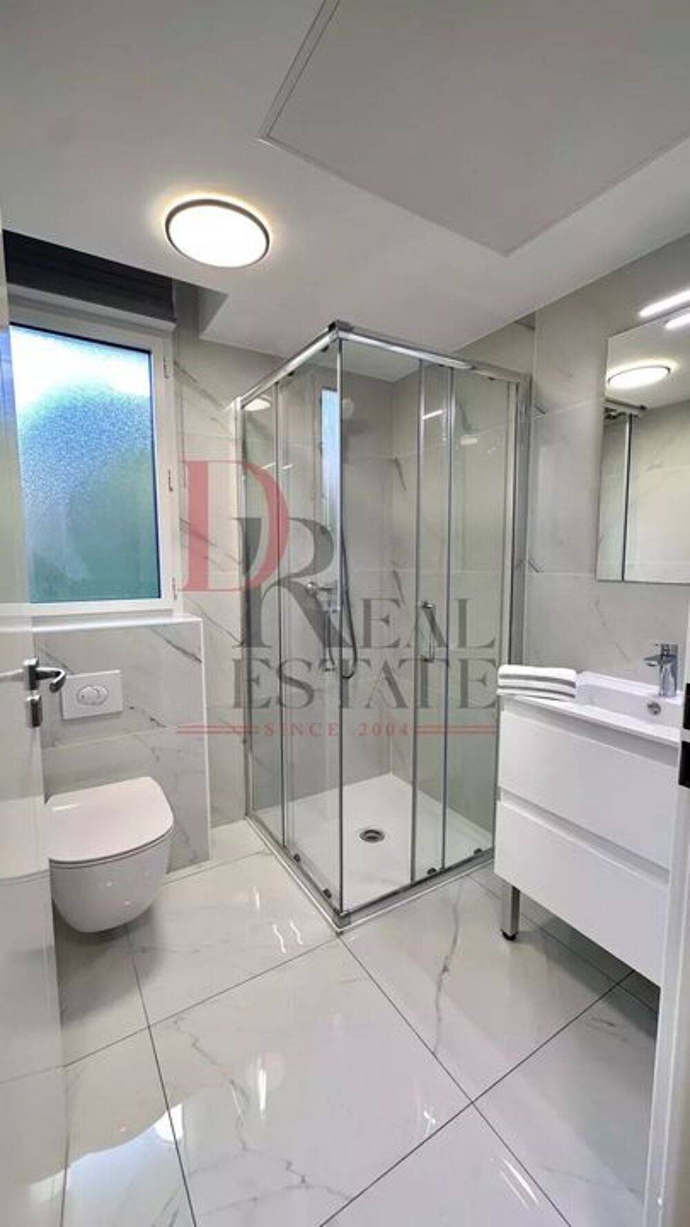 � vendre  Appartement Roquebrune-Cap-Martin (06190)
