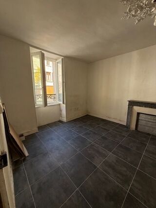  Immeuble � vendre 6 pi�ces 110 m�