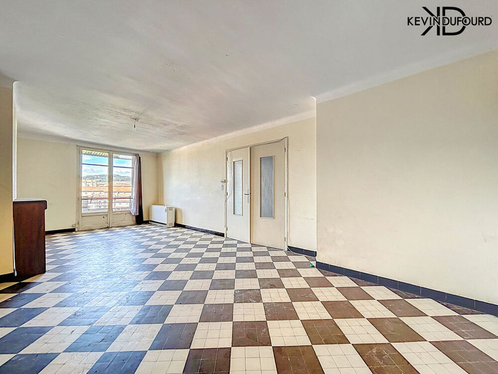Appartement 4 pièces 80 m² · à Aubenas · 80 m² · 110 000 €