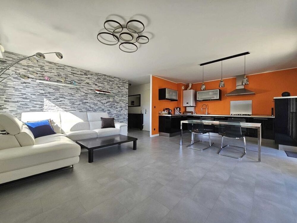 Vente Appartement REIGNIER : APPARTEMENT DERNIERE ETAGE TYPE 3 de 70 m2 AVEC Reignier