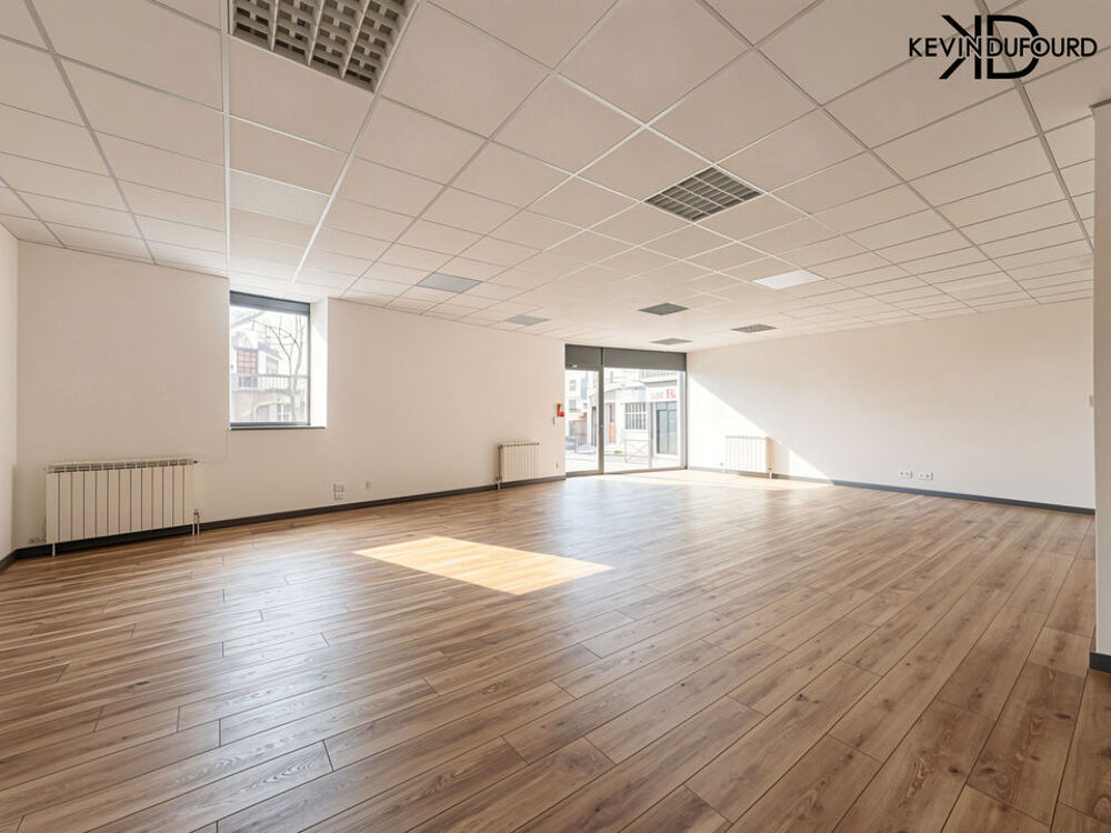   LOCAL COMMERCIAL de 117M2 à AUBENAS Aubenas