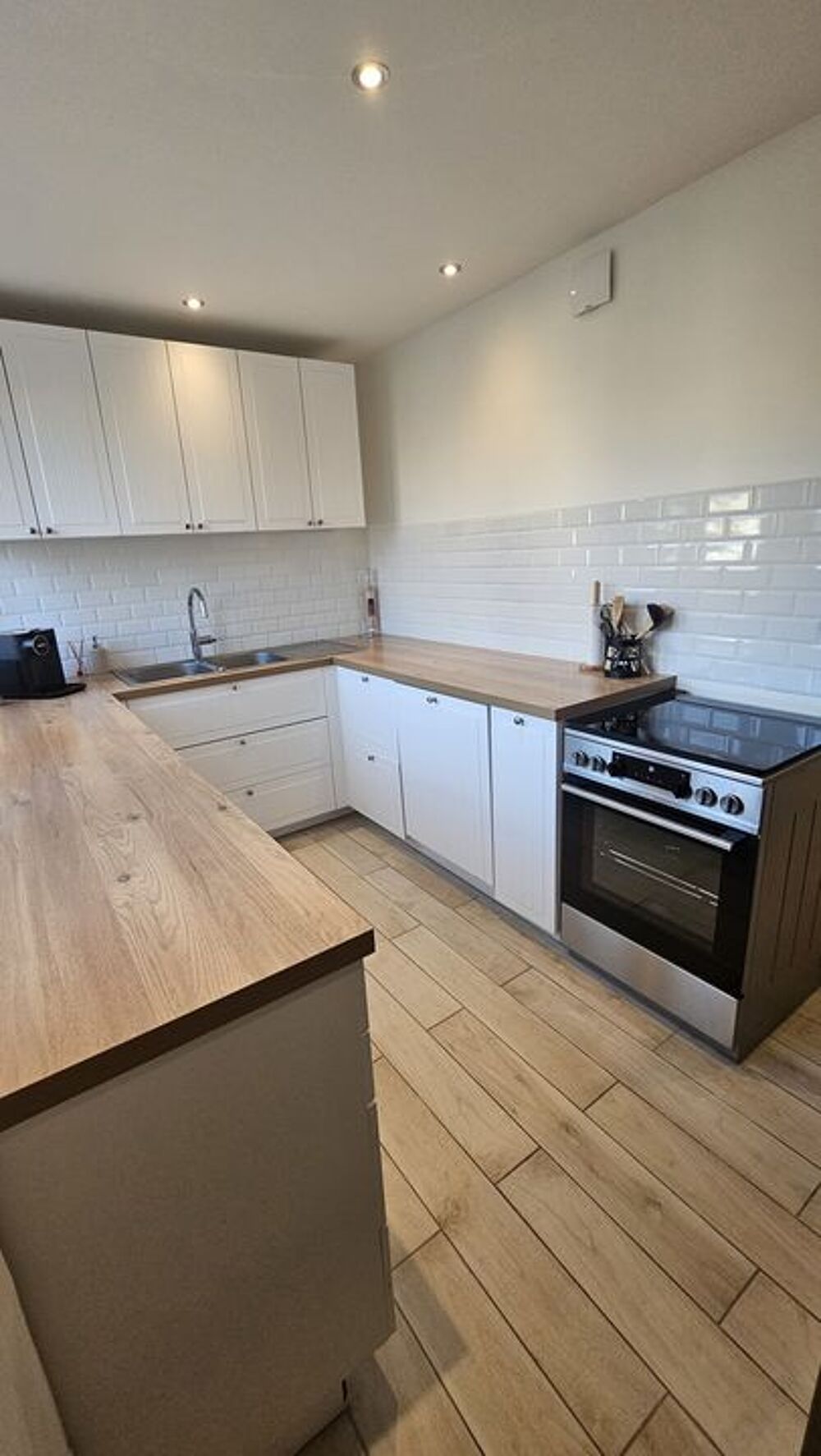 Location Appartement MAGNIFIQUE T3 MEUBLÉ AVEC BALCON Villeurbanne
