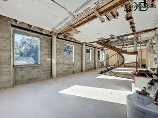  Immeuble � vendre 10 pi�ces 300 m�