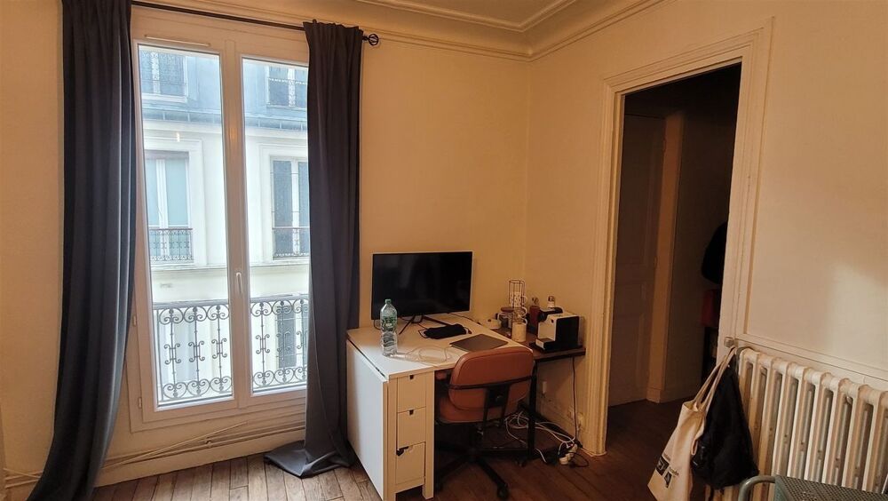 T2 HAUSSMANNIEN de 37 m² entre Invalides et Tour Eiffel
