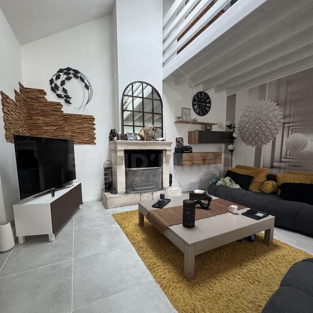 Vente Maison Maison d'architecte - 270 m² - Piscine chauffée - Double Brières-les-scellés