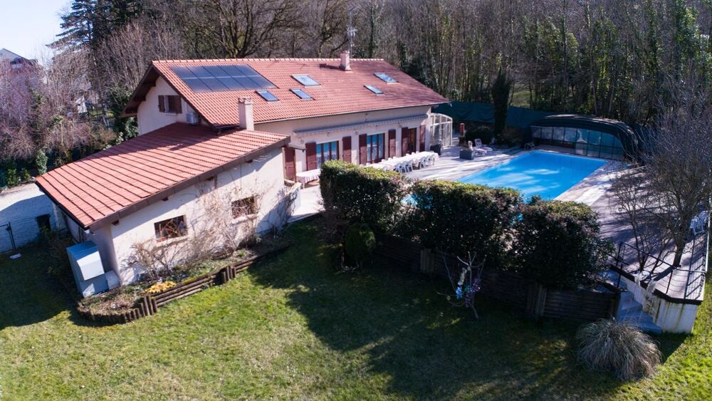 MONNETIER-MORNEX : TRES BELLE MAISON INDIVIDUELLE AVEC TERRAIN