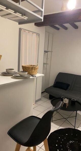 Appartement à louer 1 pièce 15 m²
