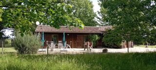  Maison � vendre 15 + pi�ces 366 m�