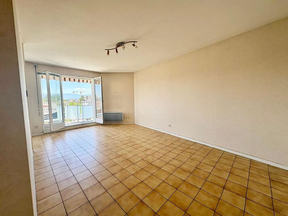 Annemasse / Ville-la-Grand Appartement Type T3 de 62m2 avec