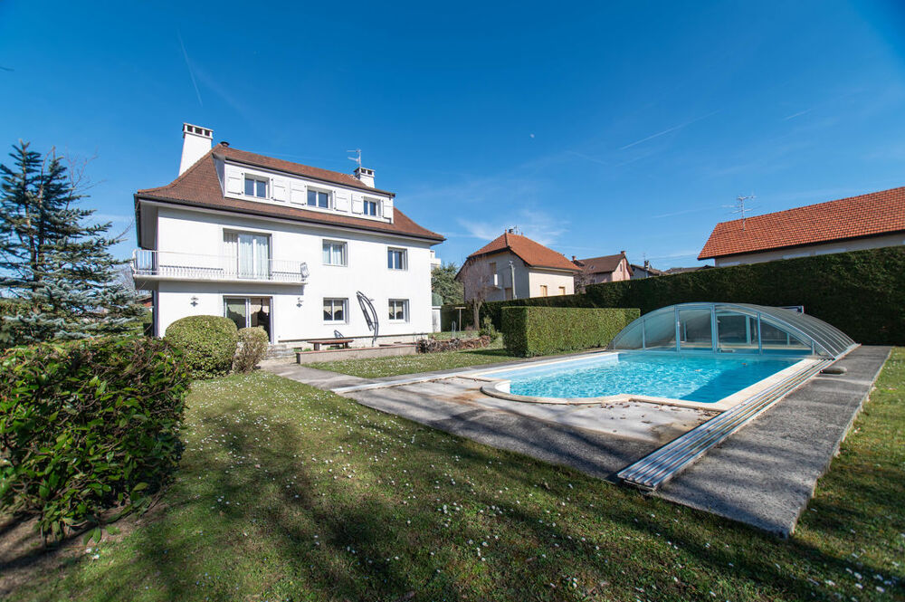 RARE A LA VENTE : MAGNIFIQUE MAISON AVEC BEAUCOUP DE CARACTERE