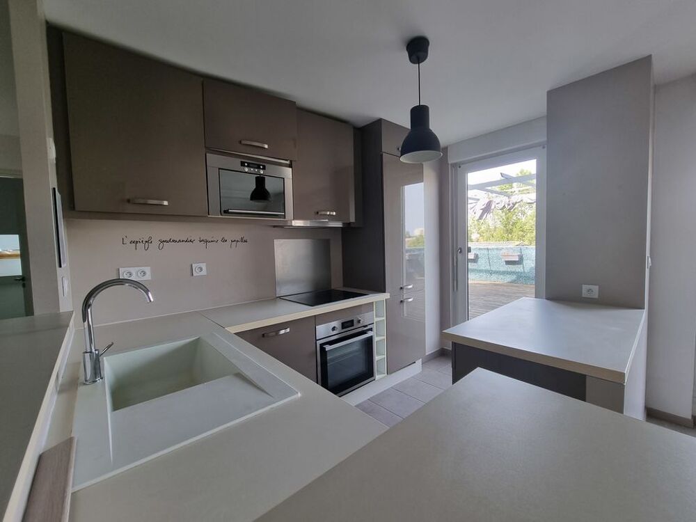 Location Appartement Appartement 3 pièces 66 m² et sa terrasse Melun