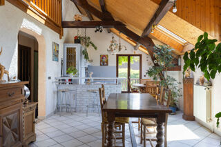  Maison � vendre 8 pi�ces 220 m�