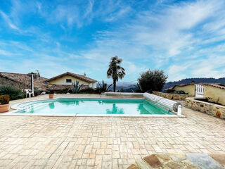  Maison � vendre 10 pi�ces 250 m�