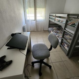  Appartement à louer 3 pièces 50 m²