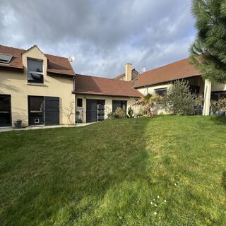  Maison � vendre 8 pi�ces 270 m�