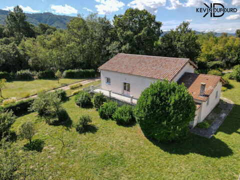   Maison de 85m sur un terrain de 1160 m  JAUJAC. Maison - 3 pice(s) - 85 m
