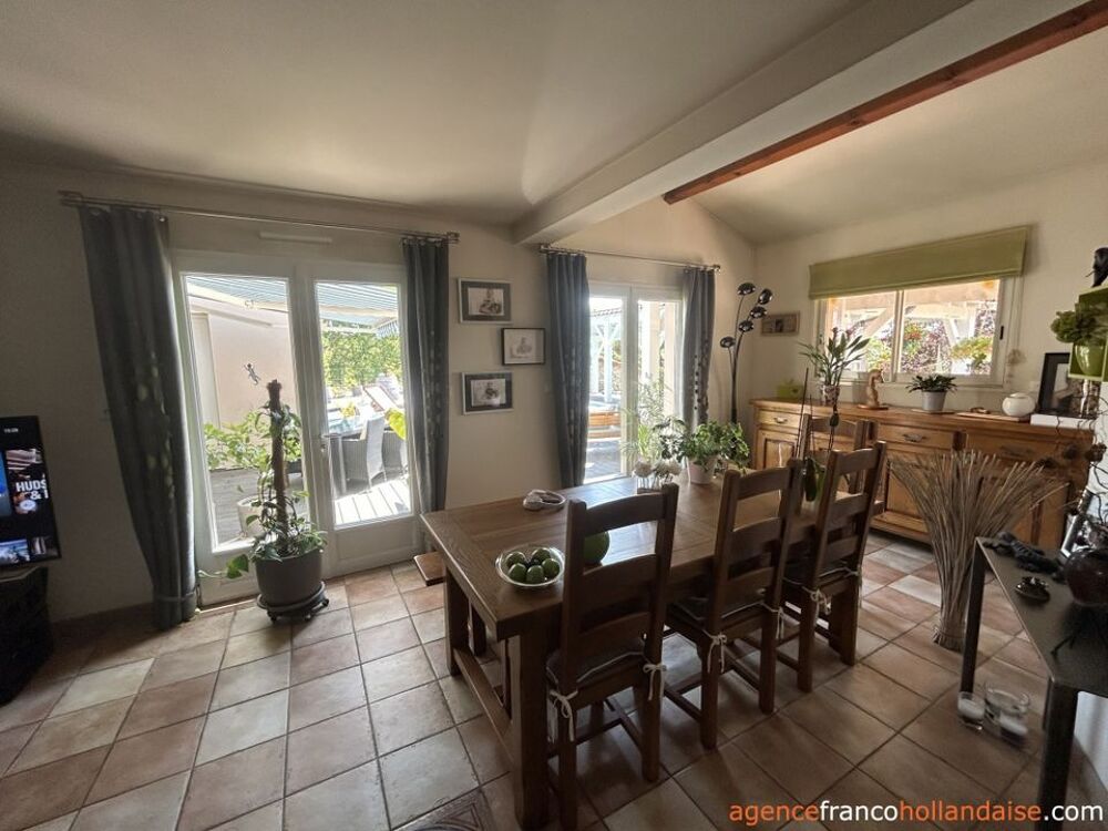 Vente Maison Villa de plain-pied, gîte, piscine et 4,2 ha Brouchaud