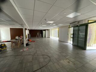  Maison à vendre 8 pièces 265 m²
