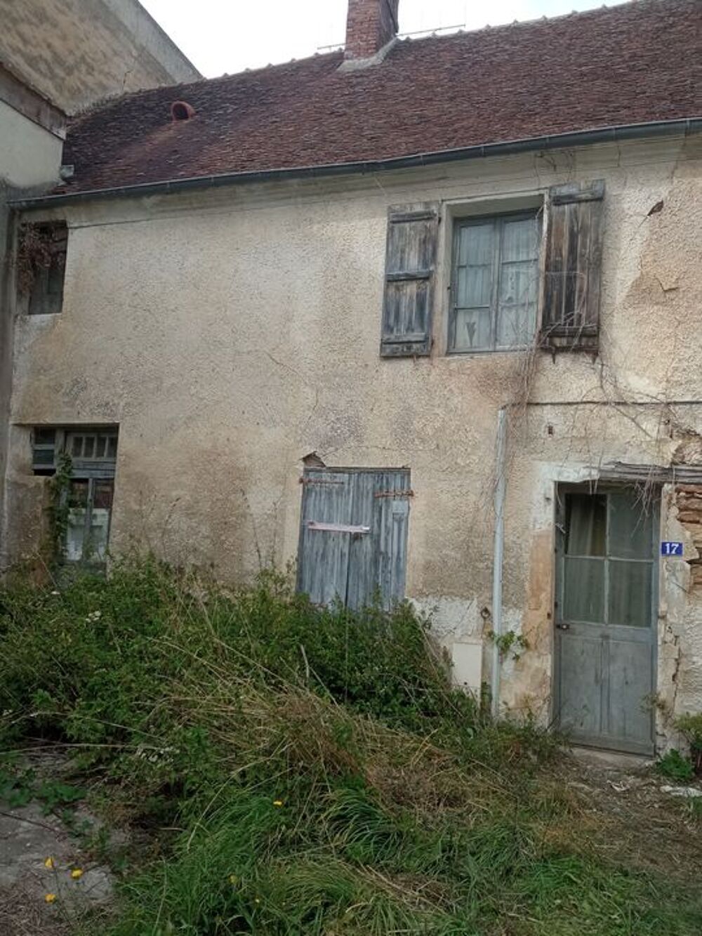 Vente Maison Maison ancienne � r�nover au coeur du village de Cr�zancy Ch�teau-thierry