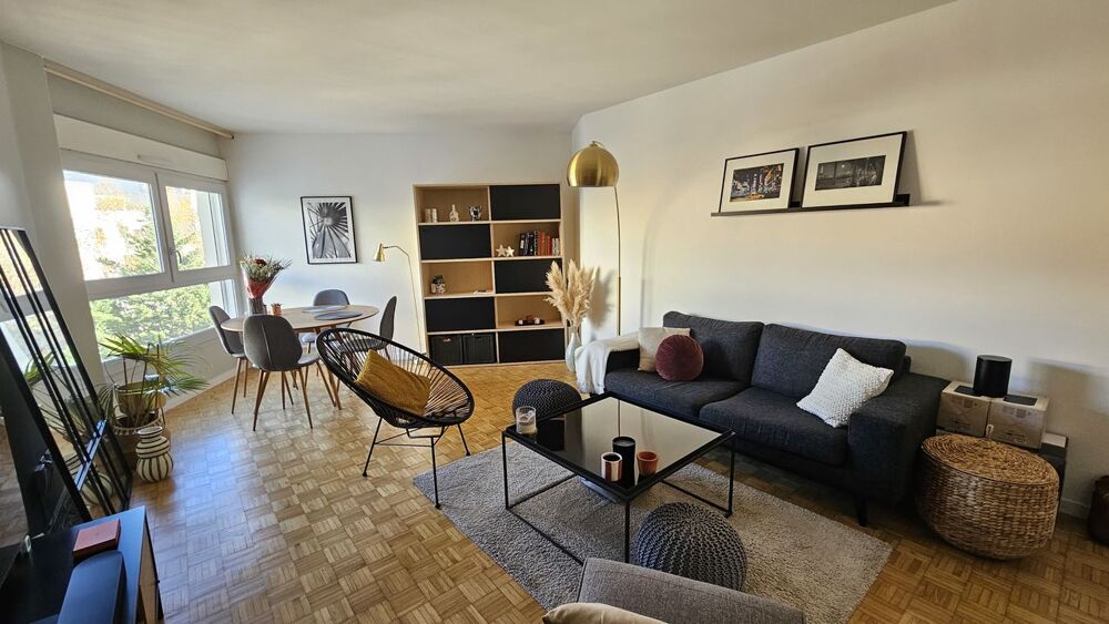 Location Appartement JOLI T2 MEUBLÉ A LYON 7ème - PLACE SAINT-LOUIS Lyon 7