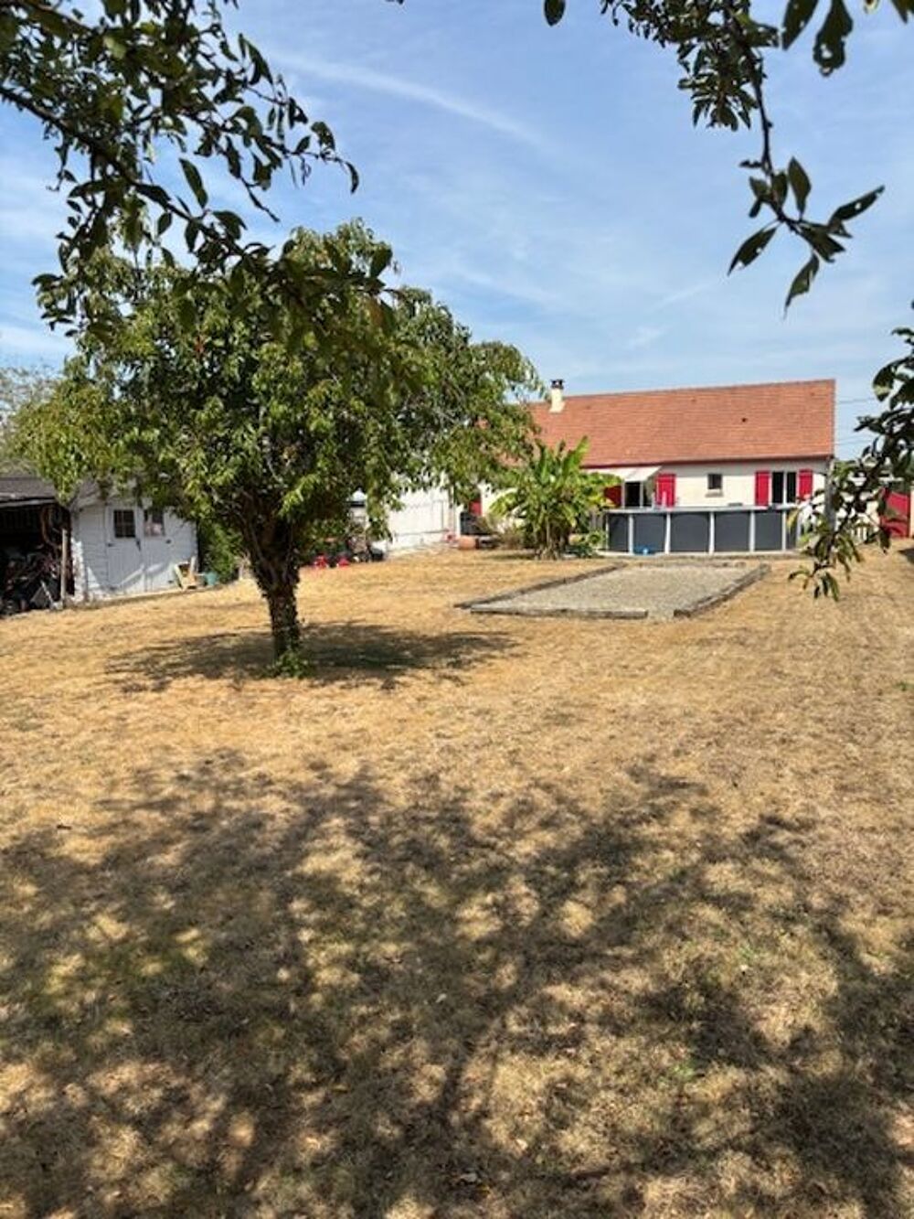 VILLENEUVE LA GUYARD, pavillon de plain pied, 5 pièces