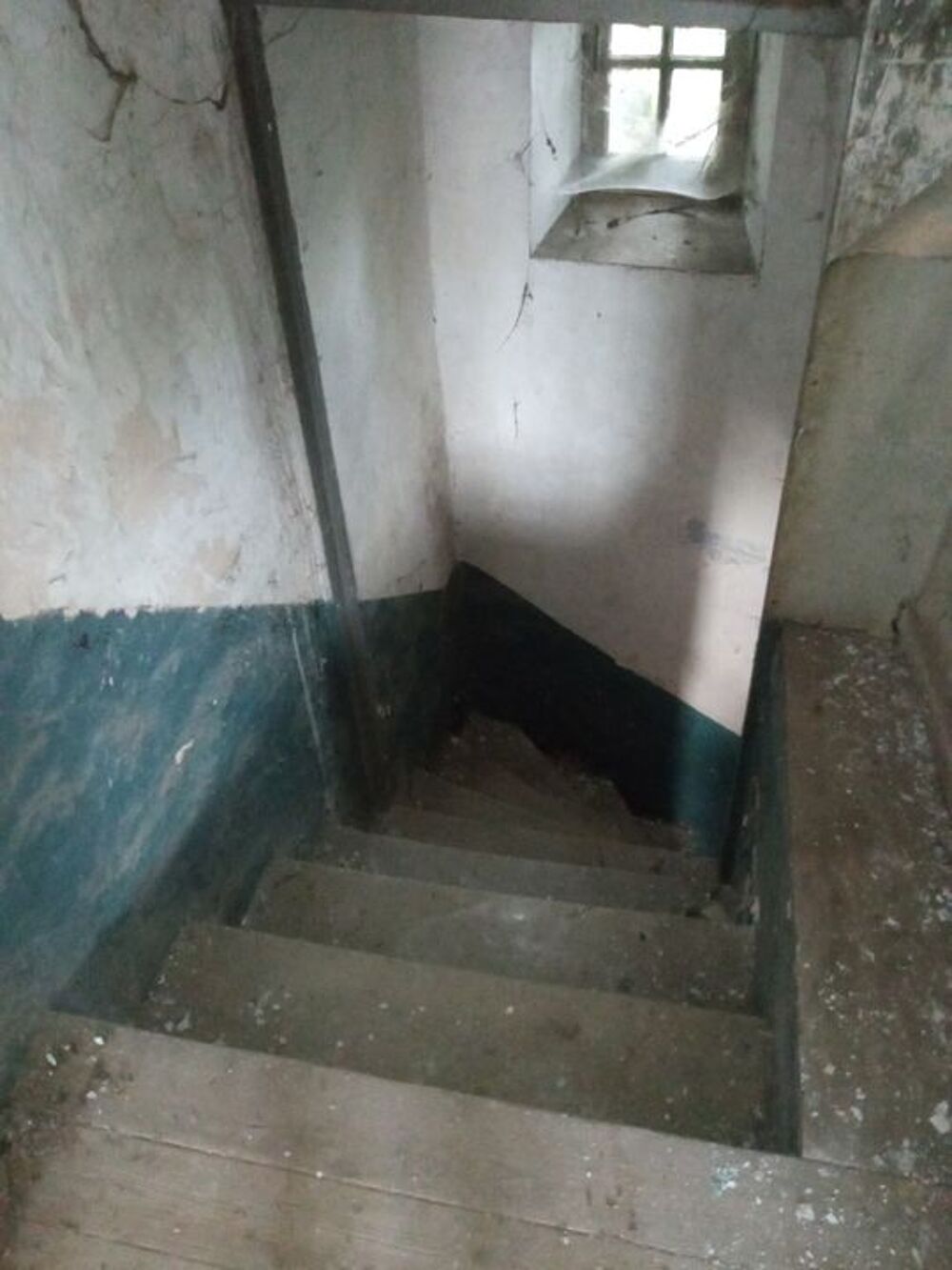 Vente Maison Maison ancienne � r�nover au coeur du village de Cr�zancy Ch�teau-thierry