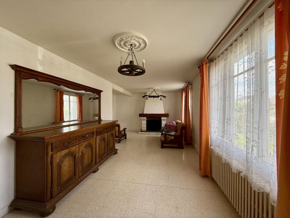 Pavillon sur sous-sol, à vendre, Chenoise- Seine et Marne
