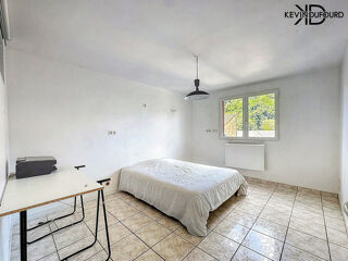  Immeuble � vendre 10 pi�ces 200 m�