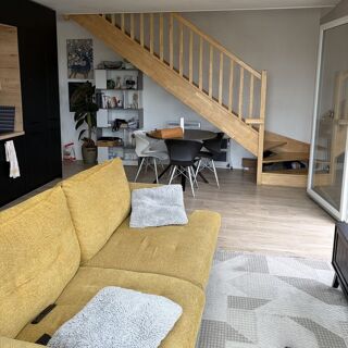  Appartement � louer 5 pi�ces 80 m� Corbeil-essonnes