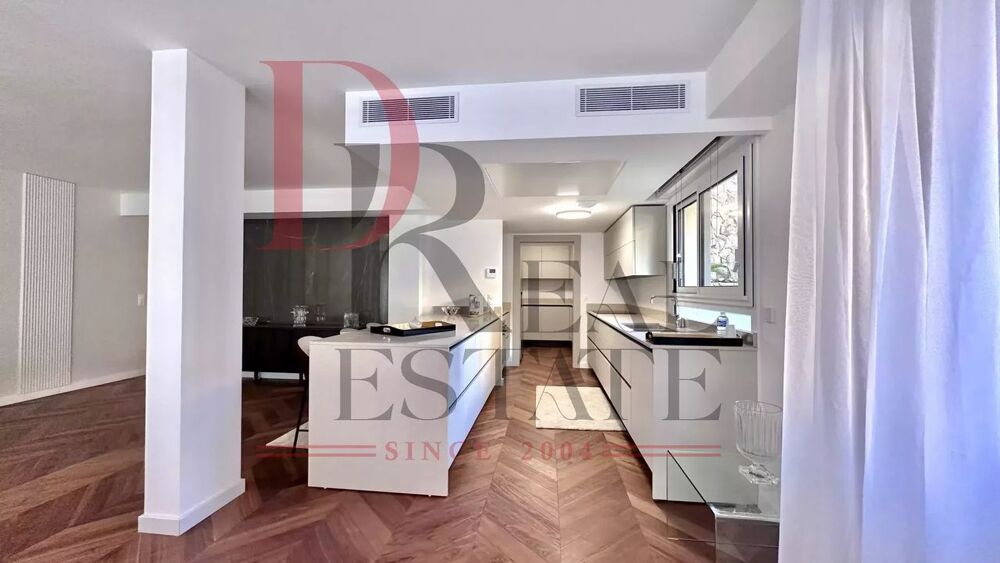 � vendre  Appartement Roquebrune-Cap-Martin (06190)