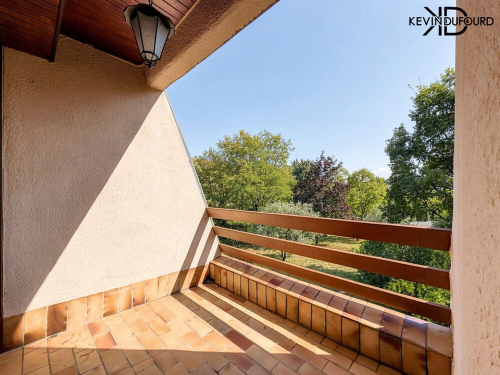 Maison de 220 m² sur un terrain de 3.800 m² à SAINT PRIVAT