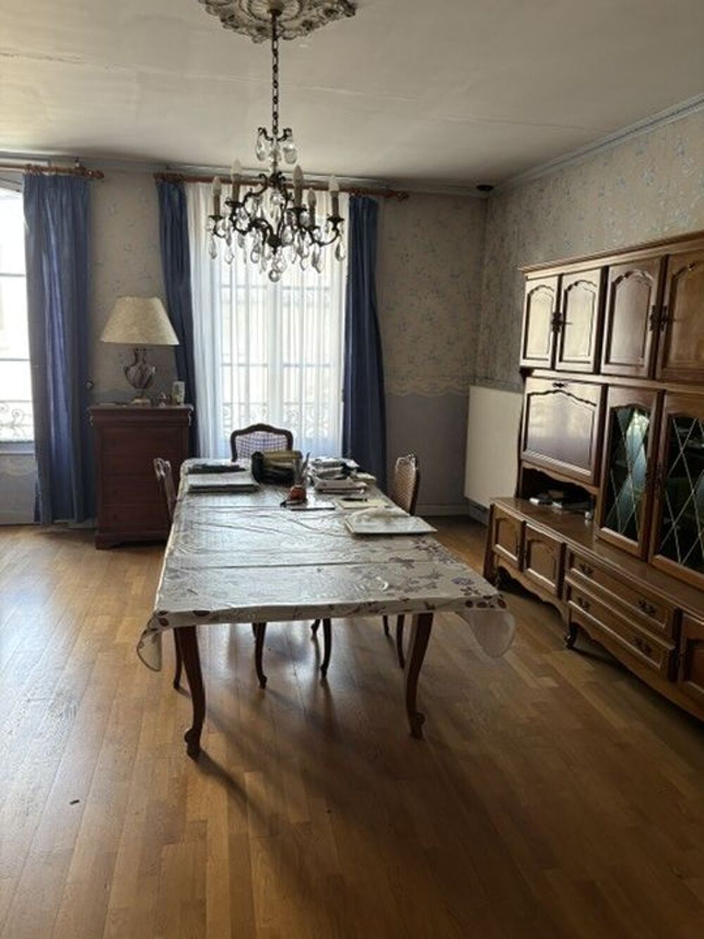 Vente Maison Grande Maison de Ville de 260 m² Habitables avec Local Chateau thierry