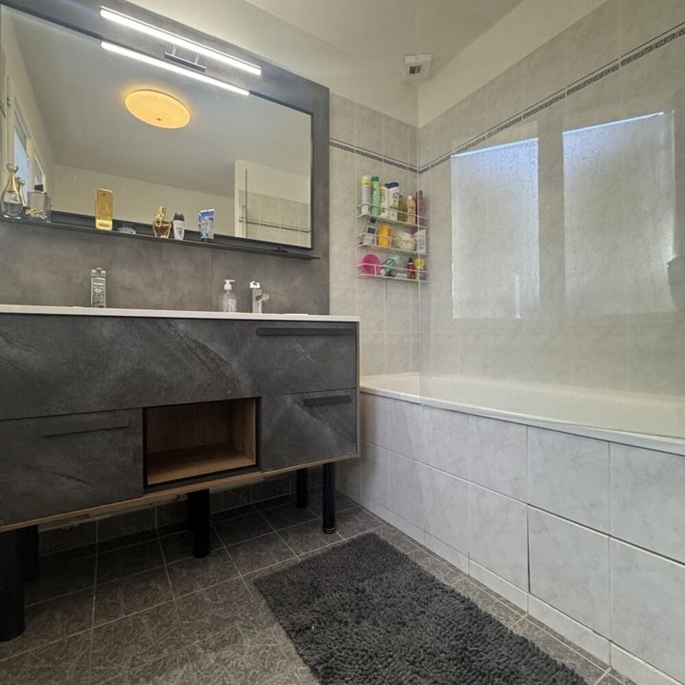 Vente Maison Maison individuelle - 3 chambres - Garage - Terrain de 496 m² Étampes