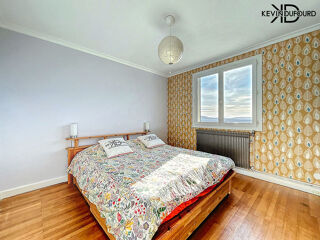  Maison � vendre 9 pi�ces 175 m�