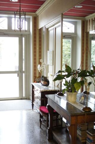  Immeuble � vendre 15 + pi�ces 1340 m�