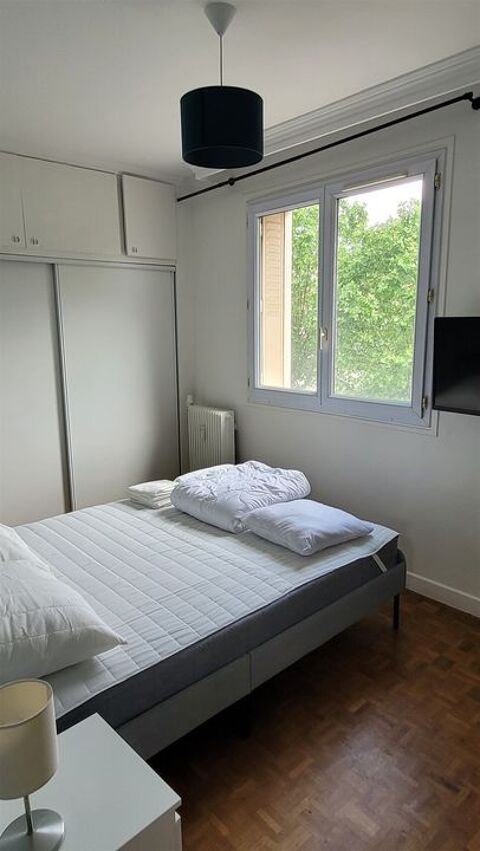  Appartement � louer 5 pi�ces 82 m�