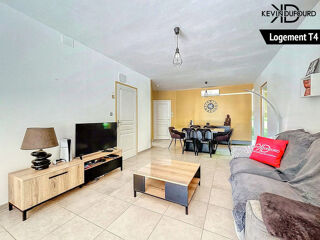  Maison  vendre 11 pices 225 m