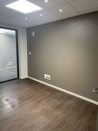  Immeuble � vendre 14 pi�ces 235 m�