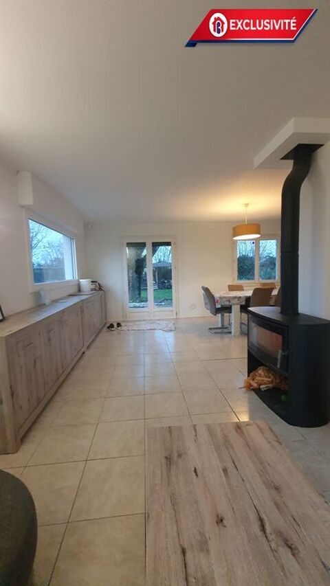   Maison 5P sur sous-sol total - Terrain clos de 1300 m� Maison - 4 pi�ce(s) - 125 m�