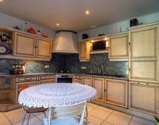  Maison à vendre 9 pièces 313 m²