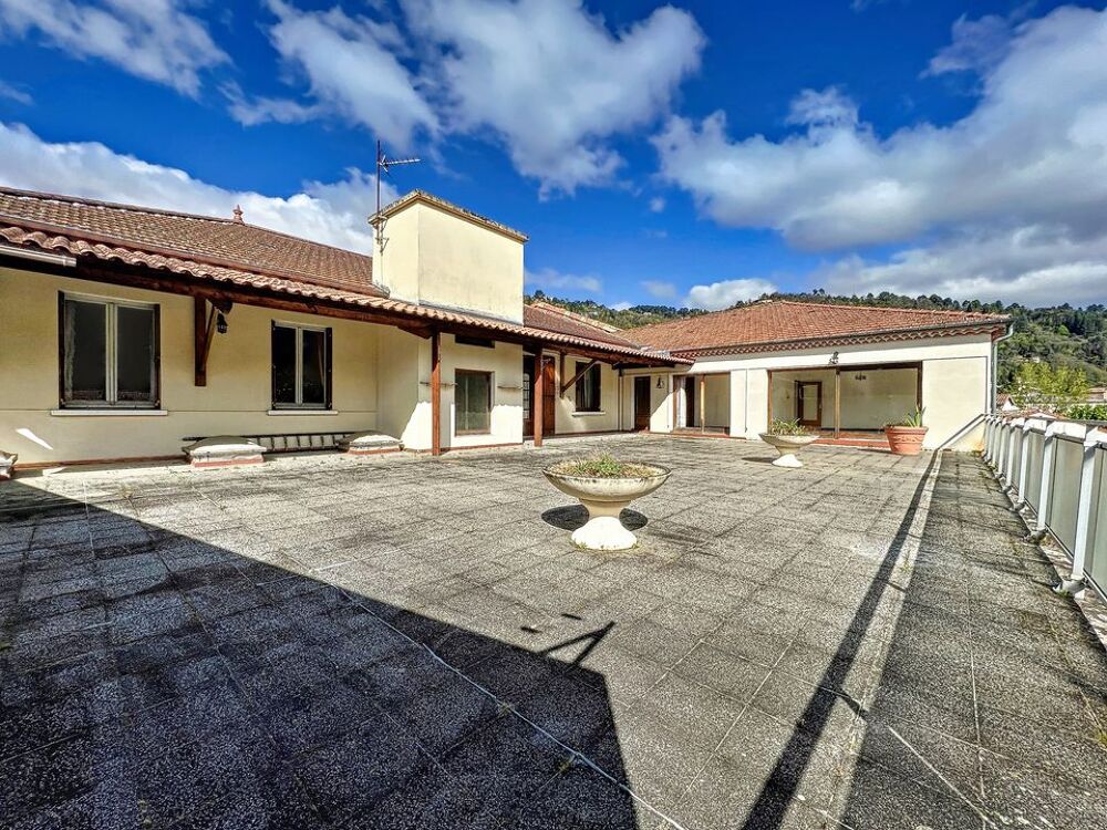 Vente Immeuble Immeuble de 1050m² avec terrain Labégude