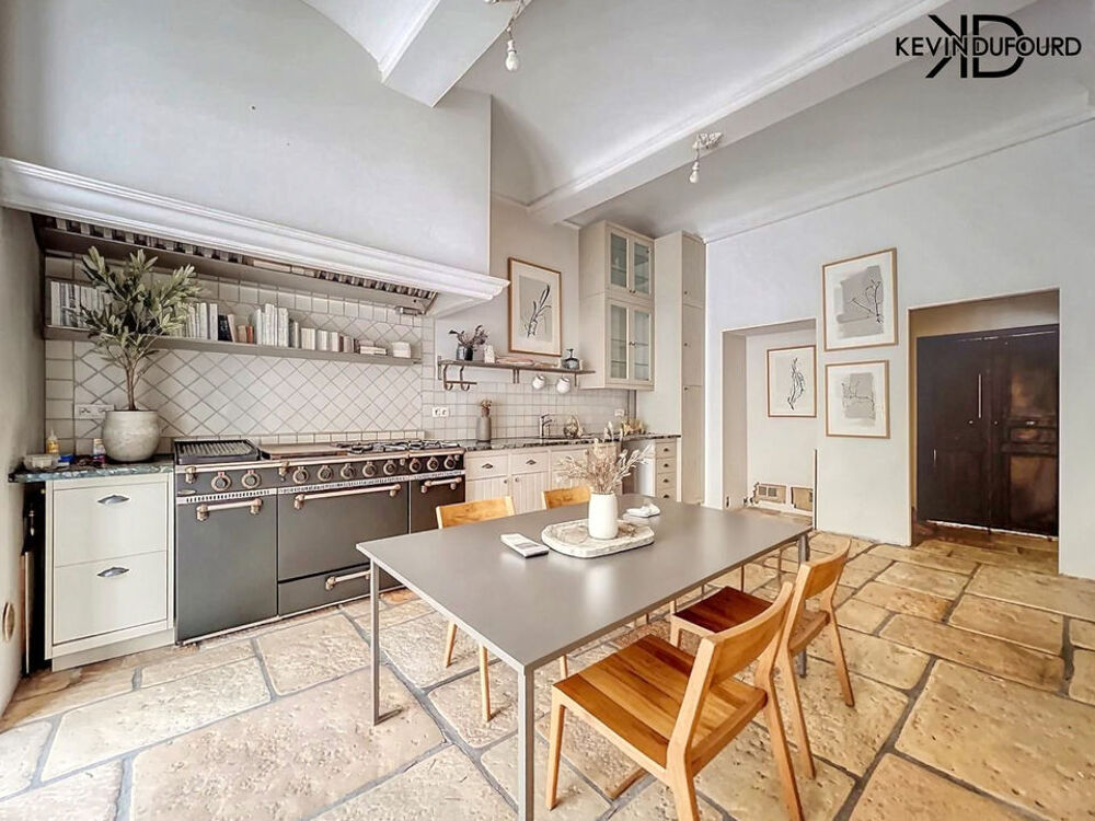 Maison de ville de 200 m² sur un terrain de 285 m² avec