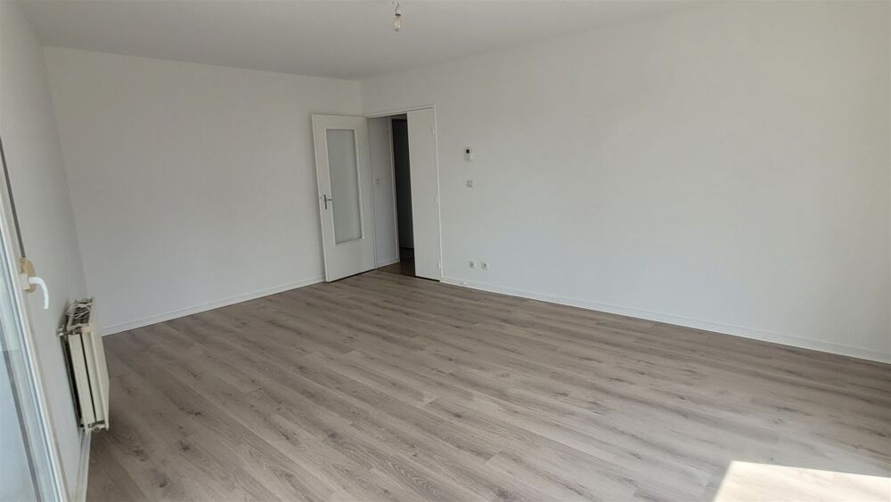 Location Appartement T3 de 67m² à Fontaines-sur-Saône + balcon de 12 m² + box de Fontaines-sur-saône