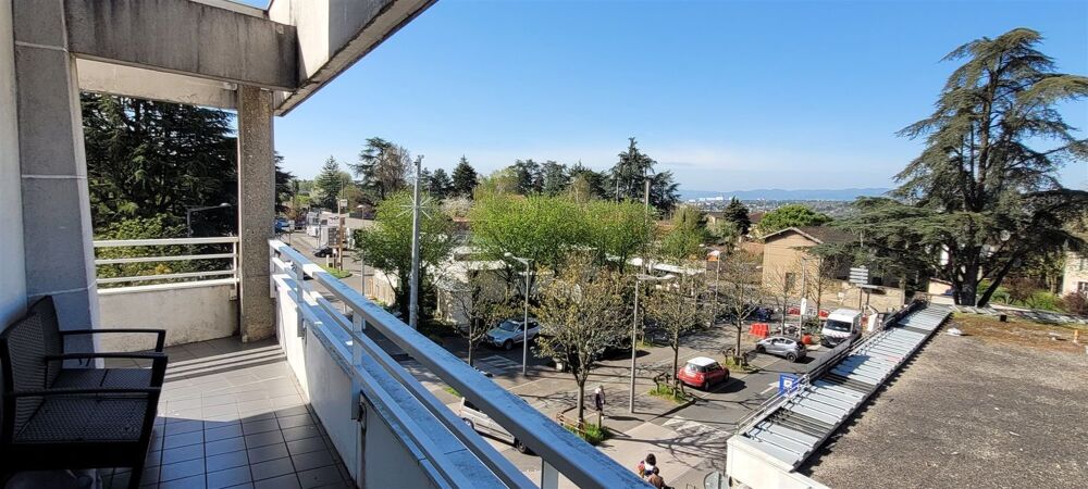 Location Appartement T3 de 67m² à Fontaines-sur-Saône + balcon de 12 m² + box de Fontaines-sur-saône