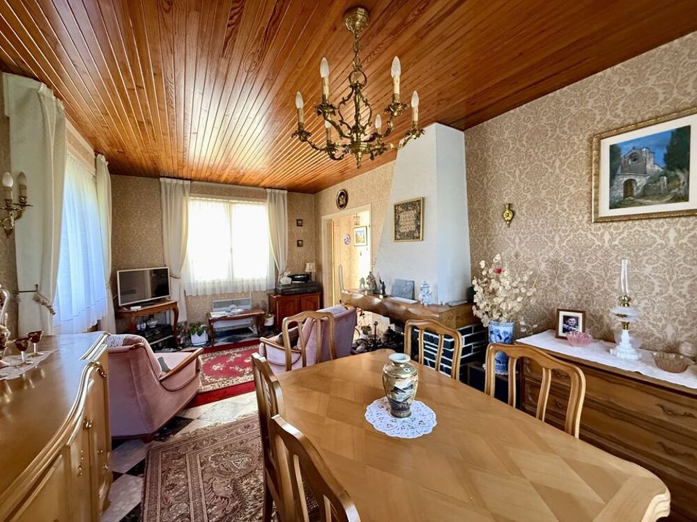 Maison de plain-pied parfaitement entretenue avec jardin - à