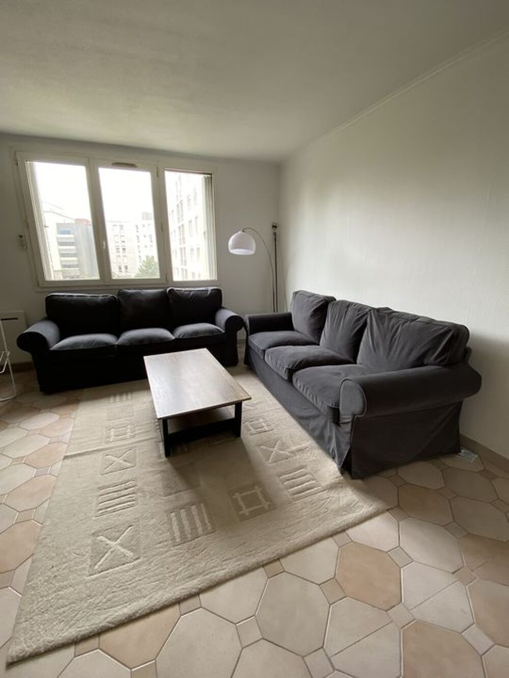 Location Appartement CHAMBRE EN COLOCATION LYON 7ème PROCHE METRO DEBOURG Lyon 7