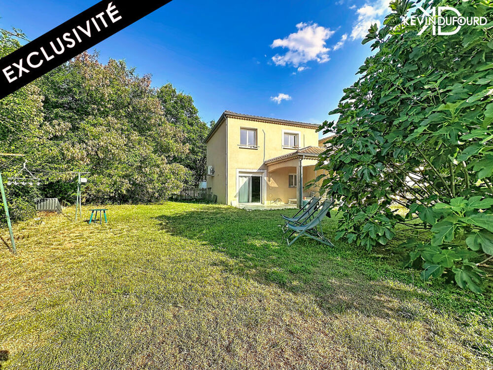 Maison de 80 m² sur un terrain de 500m² à CHASSIERS