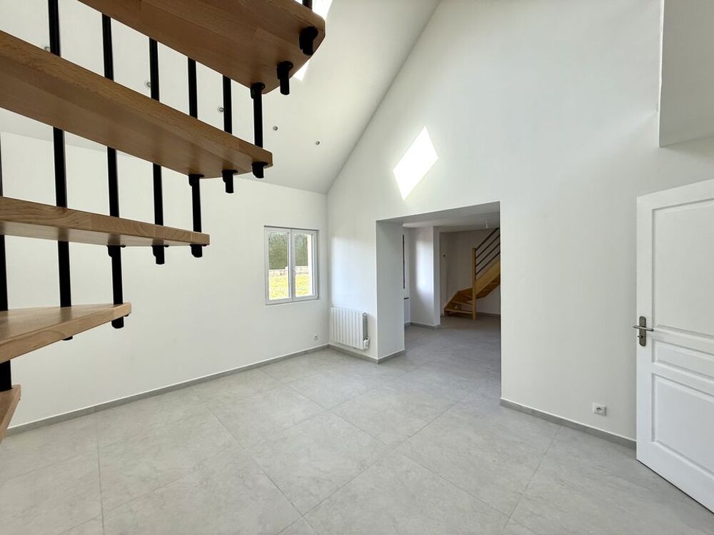 Maison moderne, grand terrain avec vue campagne à 5min de