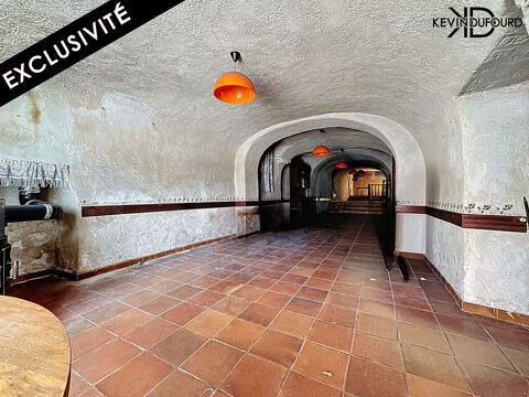 Local commercial LIBRE de 113 m&sup2; avec terrasse &agrave; LES VANS 75000 07140 Les vans