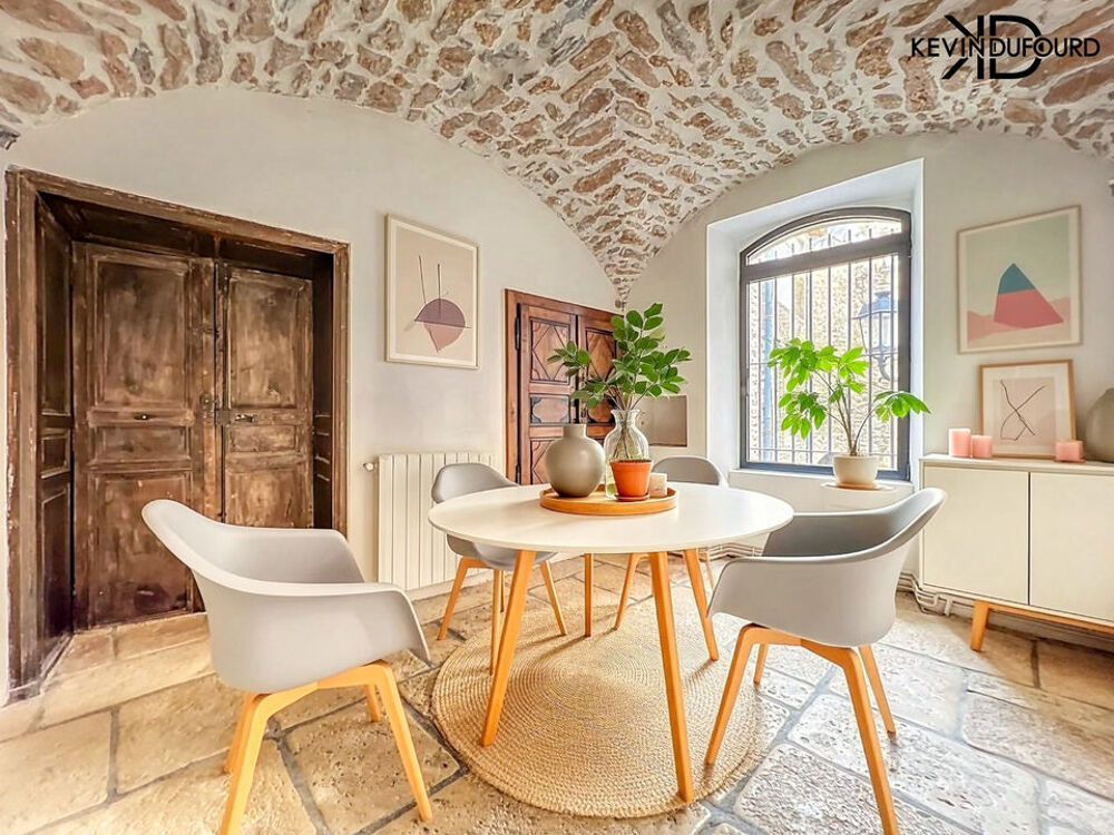 Maison de ville de 200 m² sur un terrain de 285 m² avec